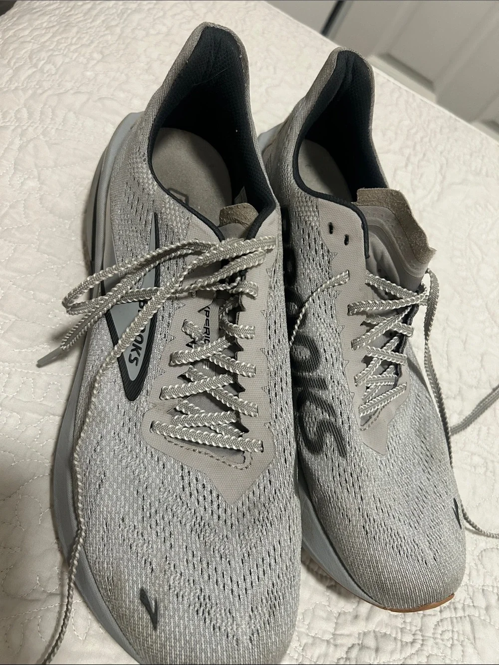 Brooks Men's Athletic Running Shoes - Light Gray with Black Accents